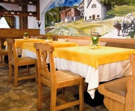 Madonnina And Wellness Hotel