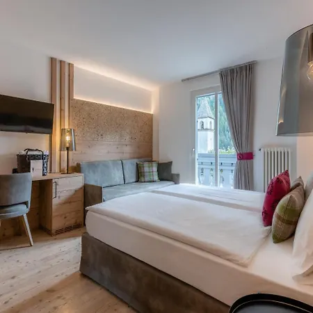 Madonnina And Wellness Hotel Soraga