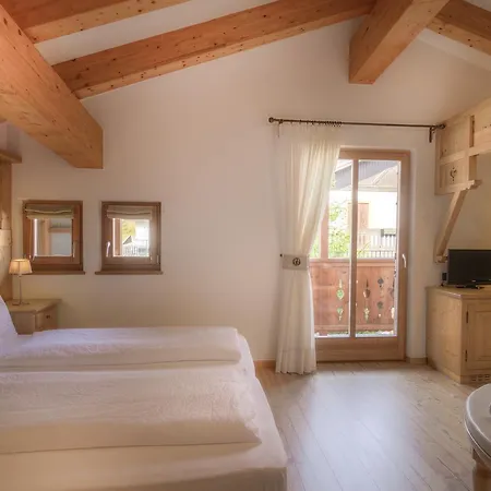 Madonnina And Wellness Hotel 3*