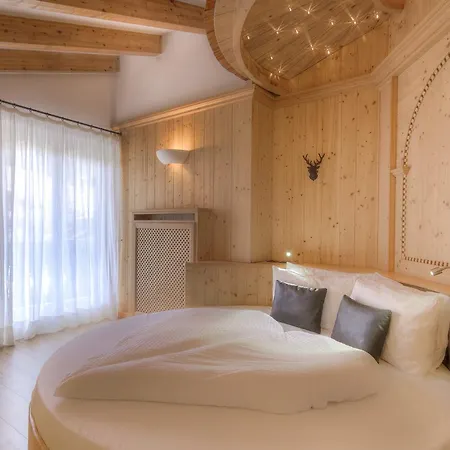 Madonnina And Wellness Hotel 3*