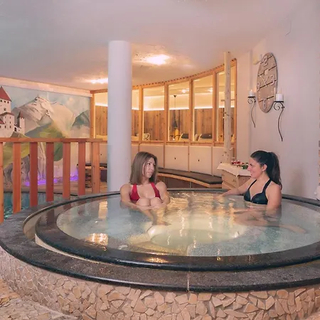 Madonnina And Wellness Hotel Soraga