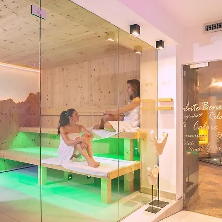 Madonnina And Wellness 3*